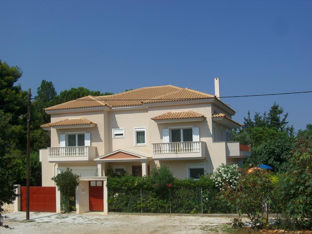 Villa Verde Apart-Hotel Néa Mákri Exteriör bild