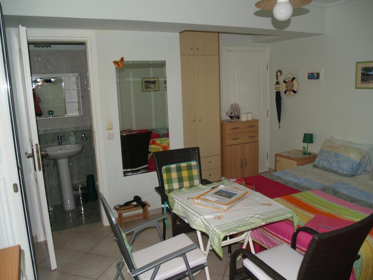 Villa Verde Apart-Hotel Néa Mákri Exteriör bild