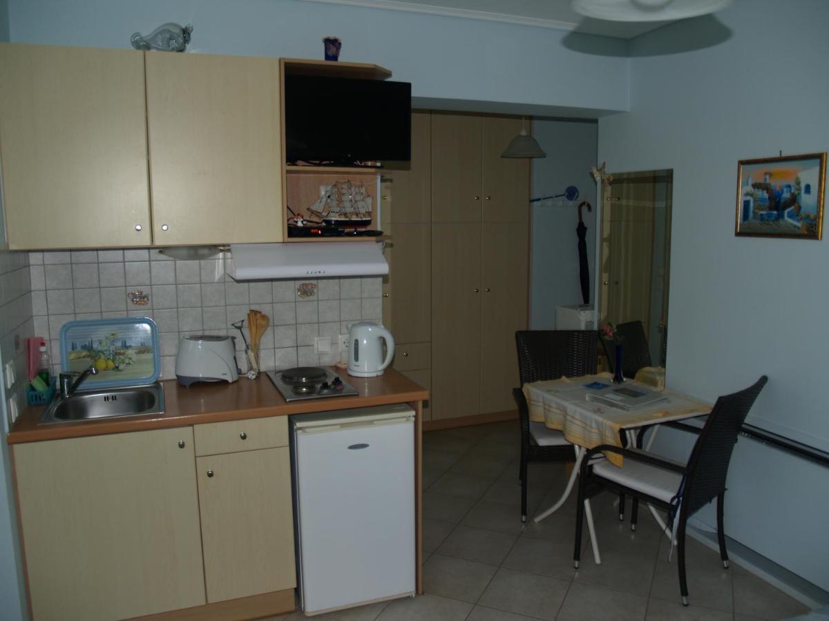 Villa Verde Apart-Hotel Néa Mákri Exteriör bild